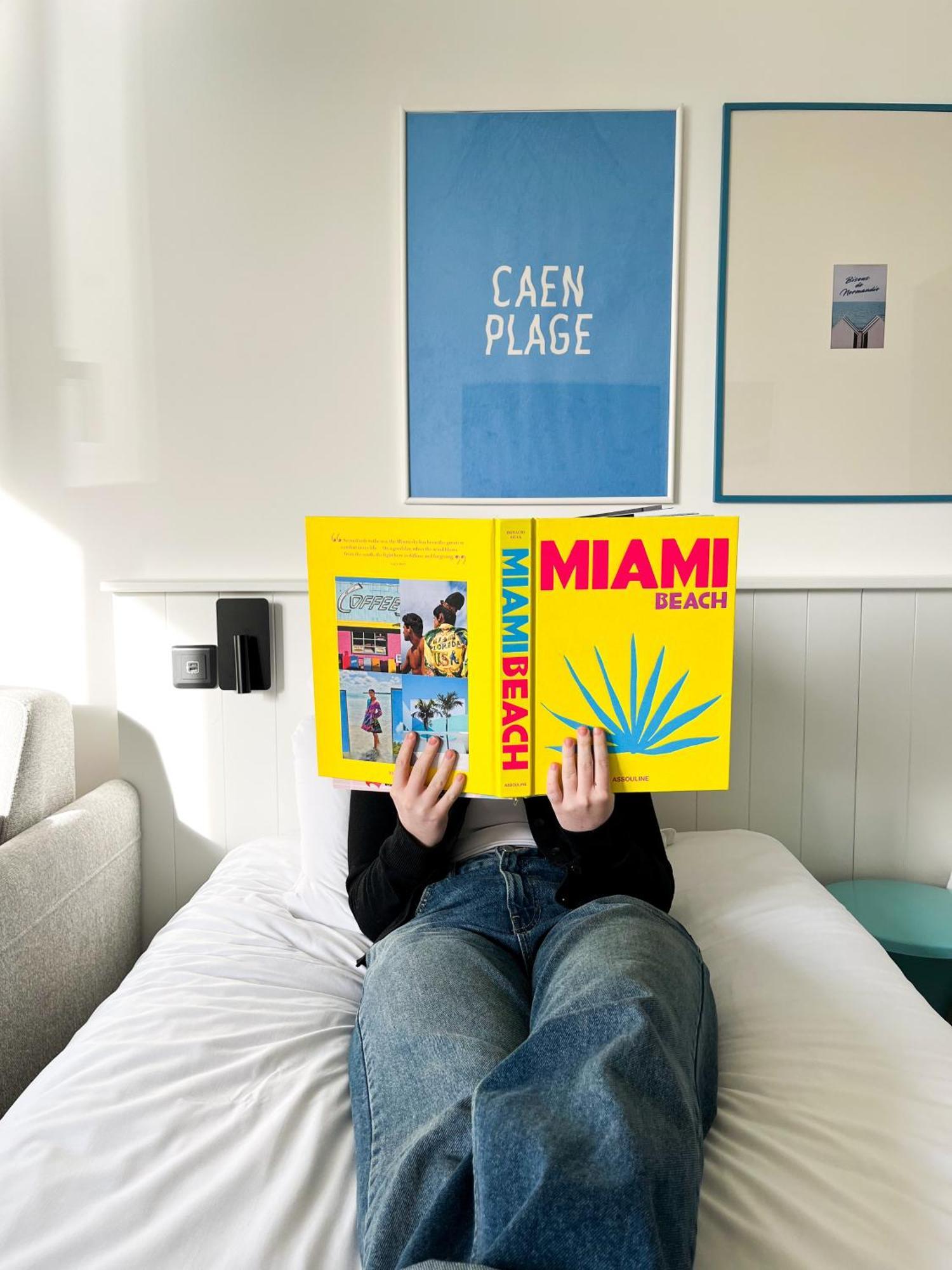 The People Caen Hotel Luaran gambar